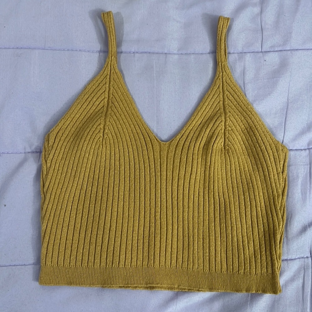 tan tank top